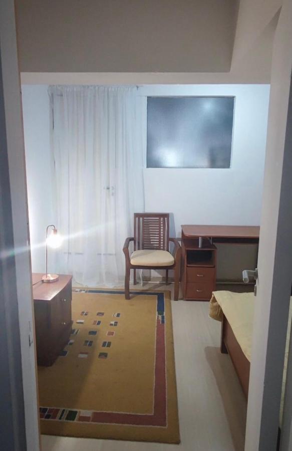 Private Bedroom Paphos Central Eksteriør billede