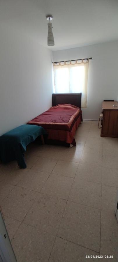 Private Bedroom Paphos Central Eksteriør billede